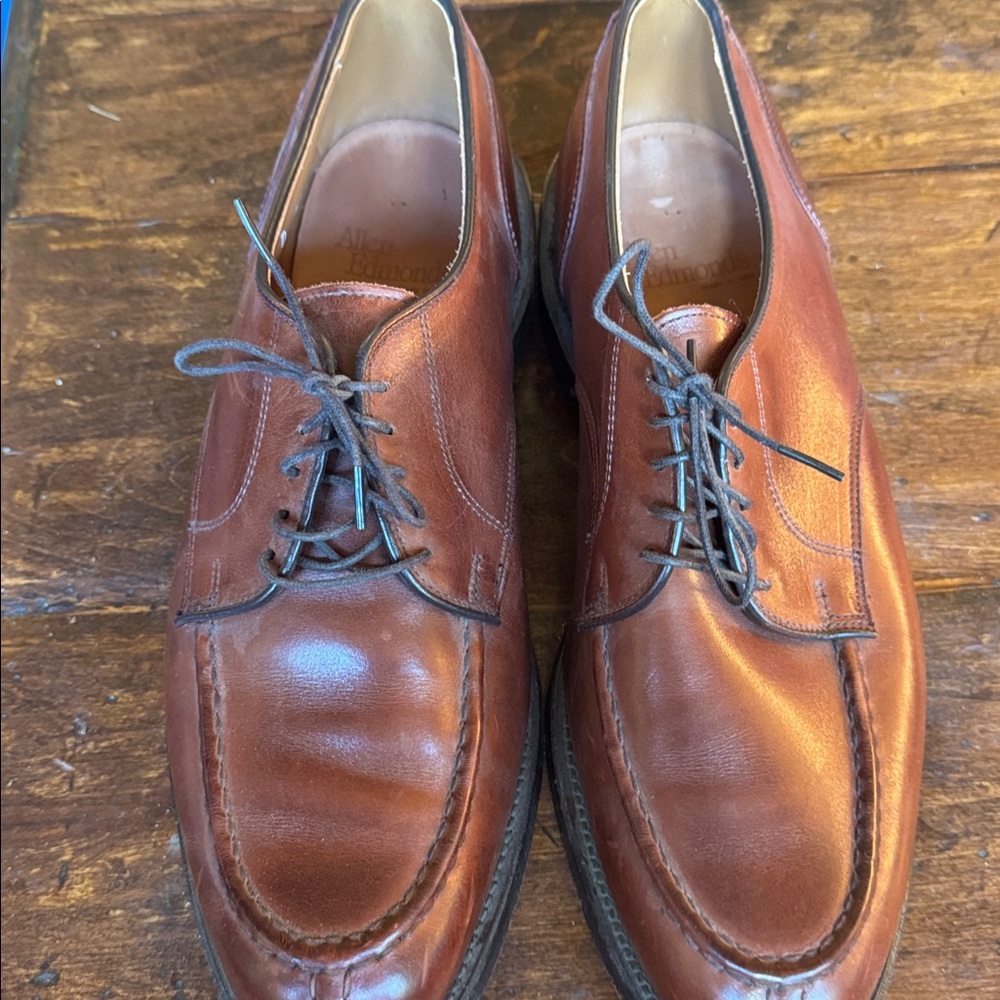 Allen Edmonds Brown Leather Bradley Lace-Up Shoes